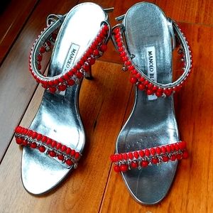Manolo Blahnik sandals with pearls 37